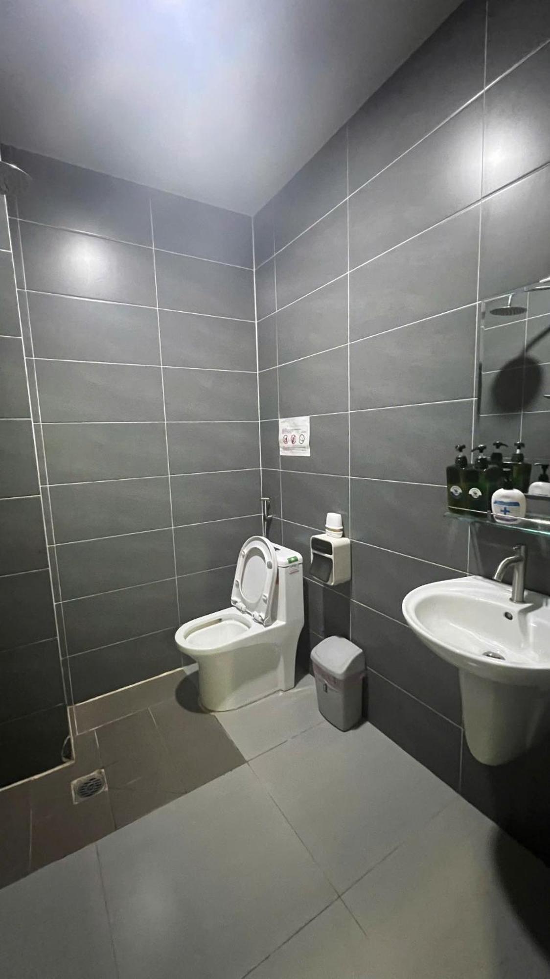 Start House Coliving Walk 5 Minute To The Airport Daire Ho Şi Min Dış mekan fotoğraf